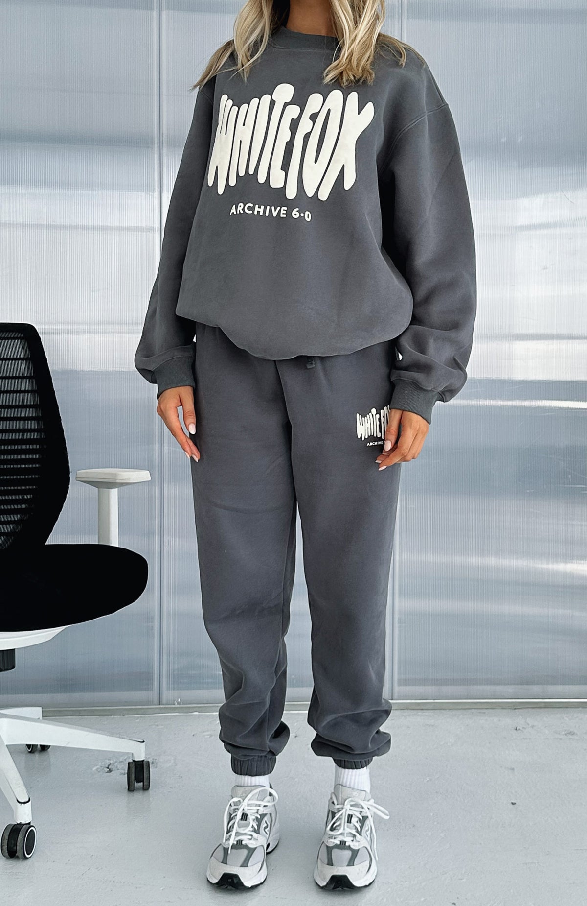 Archive 6.0 Sweatpants Ash - WHITE FOX