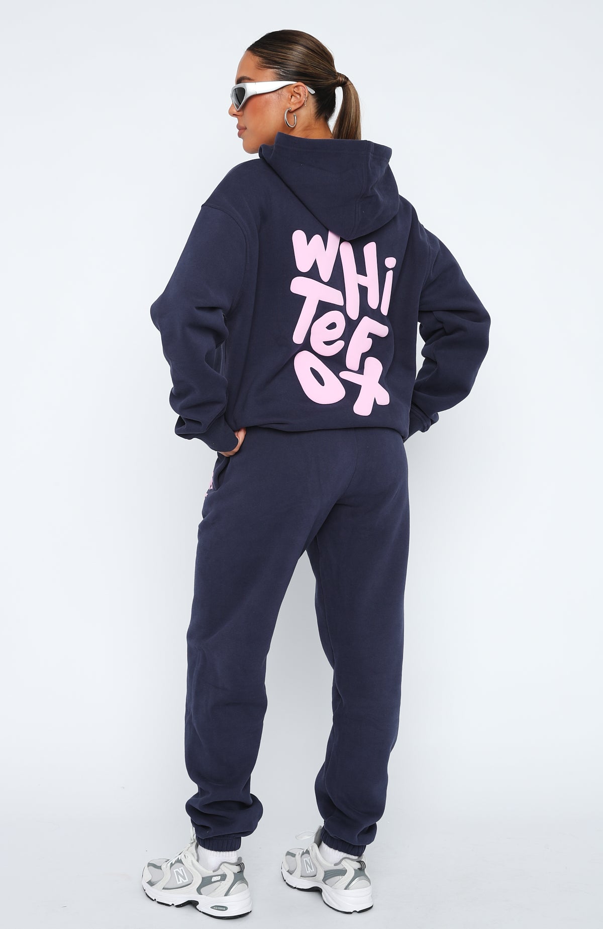 The New Standard Sweatpants Navy - WHITE FOX