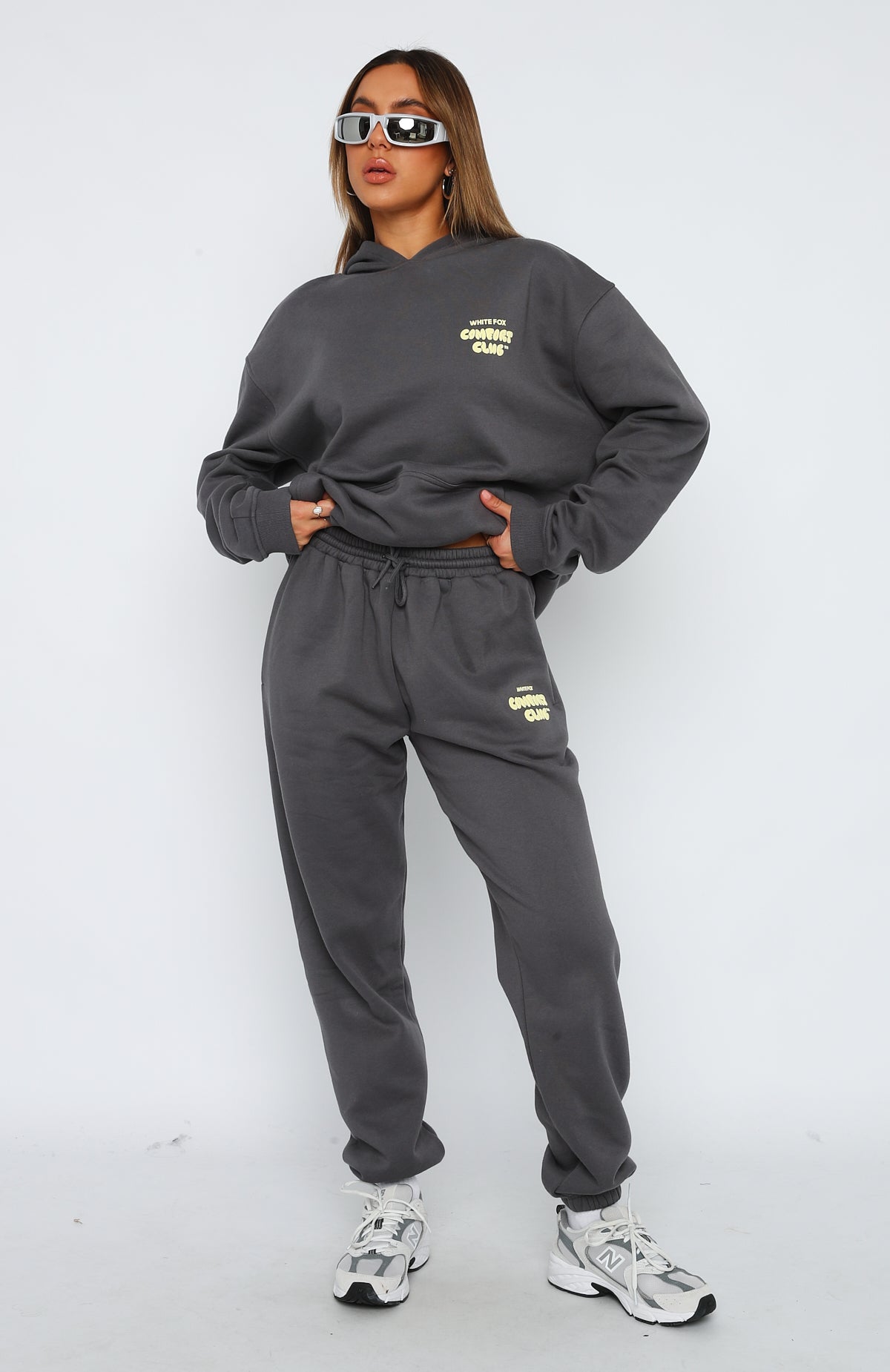 Comfort Club Sweatpants Stormy - WHITE FOX