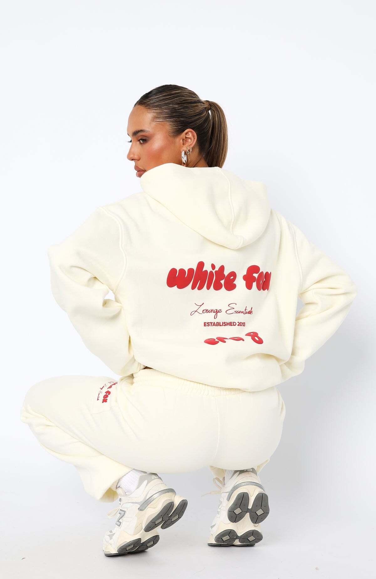 Era 8 Oversized Hoodie Cherry Cream - WHITE FOX