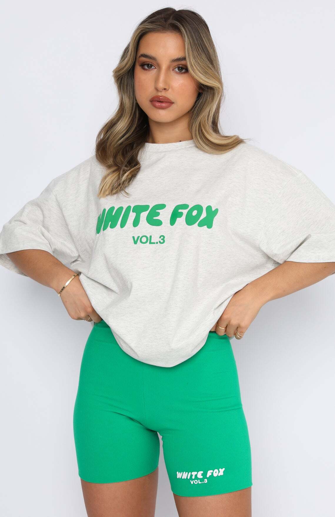 Offstage Oversized Tee Glacier Grey - WHITE FOX