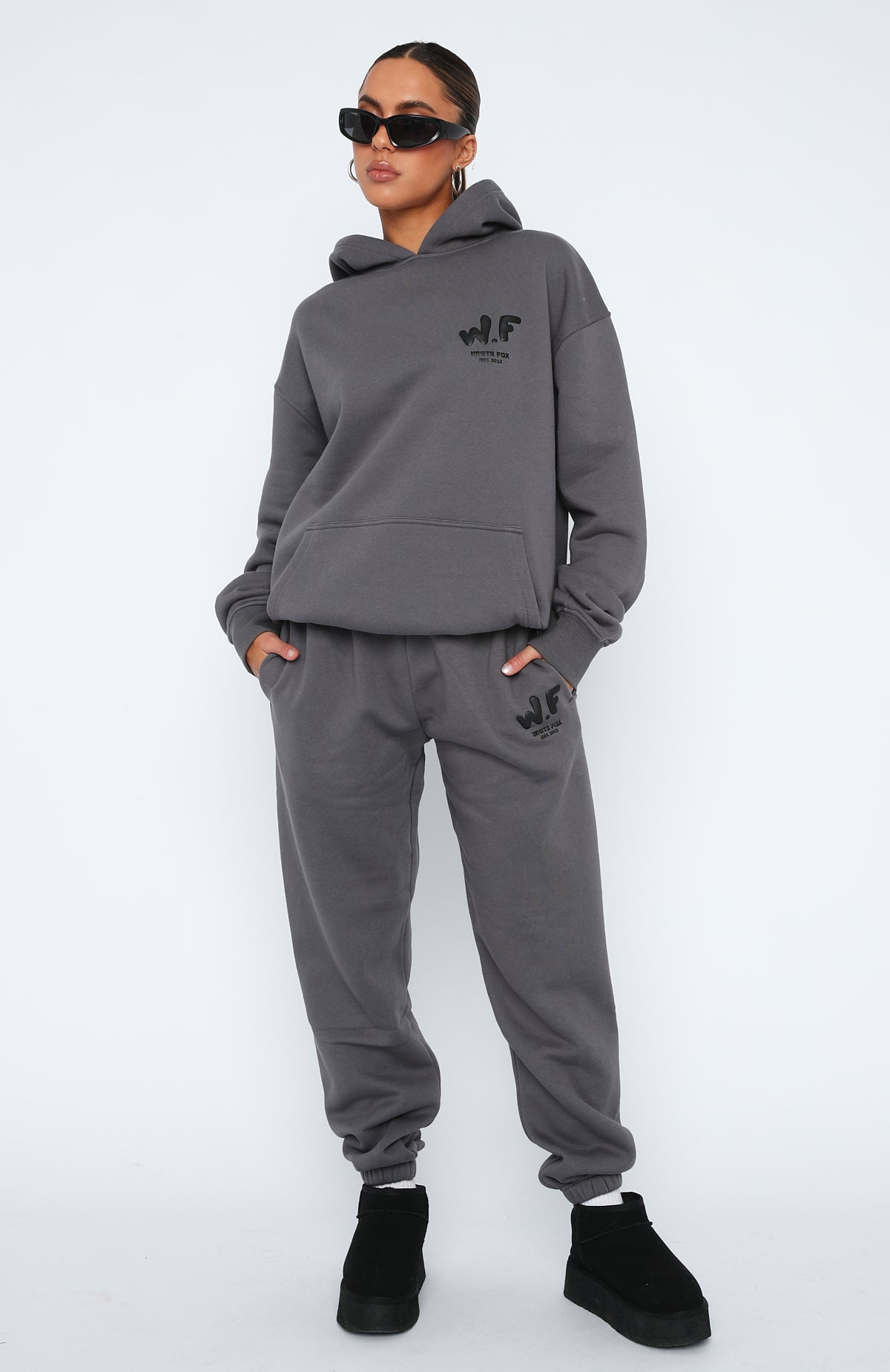 The New Standard Sweatpants Volcanic - WHITE FOX