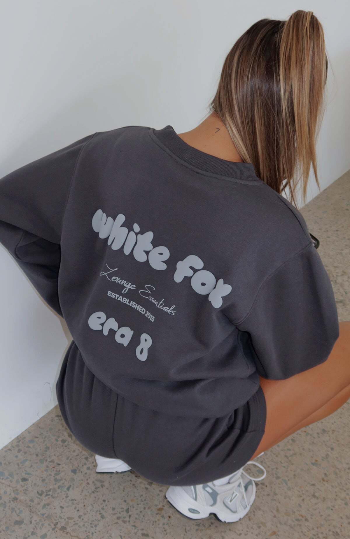 Era 8 Oversized Sweater Fossil - WHITE FOX