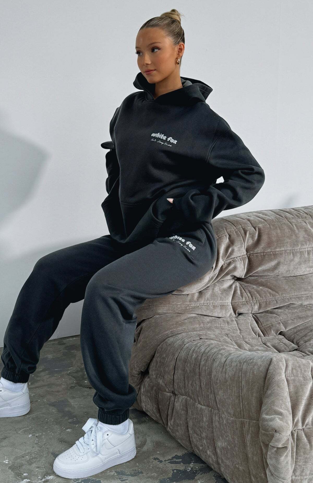 Era 8 Sweatpants Fossil - WHITE FOX