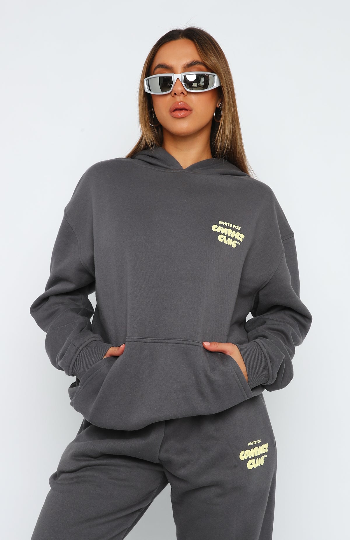 Comfort Club Oversized Hoodie Stormy - WHITE FOX
