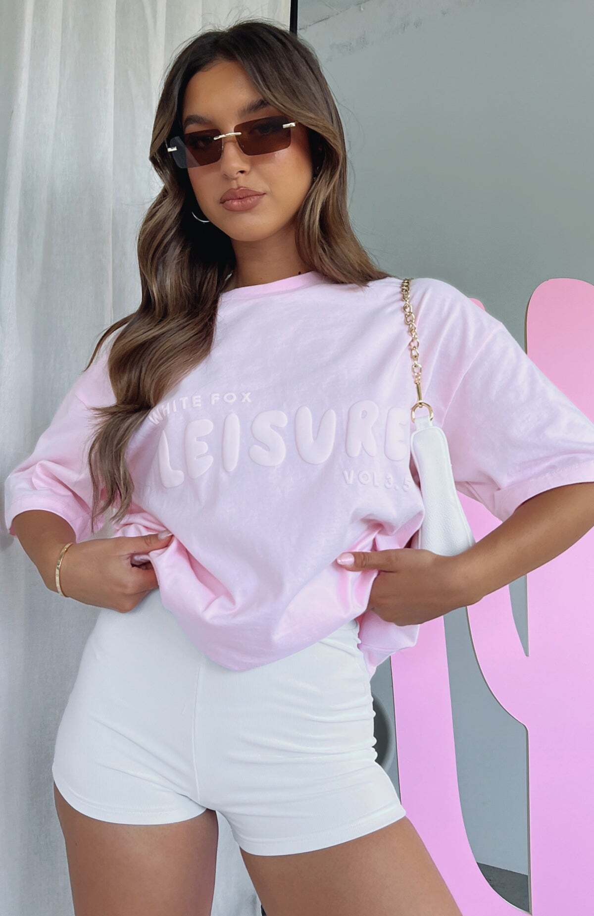 Leisure Series Oversized Tee Posy - WHITE FOX