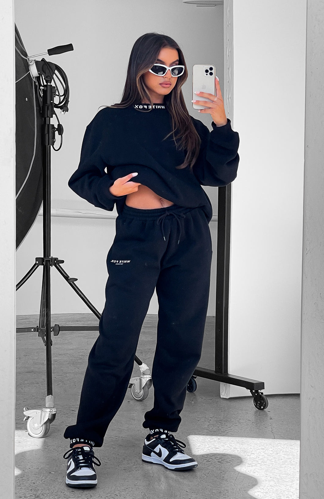 Put It On Repeat Sweatpants Black - WHITE FOX