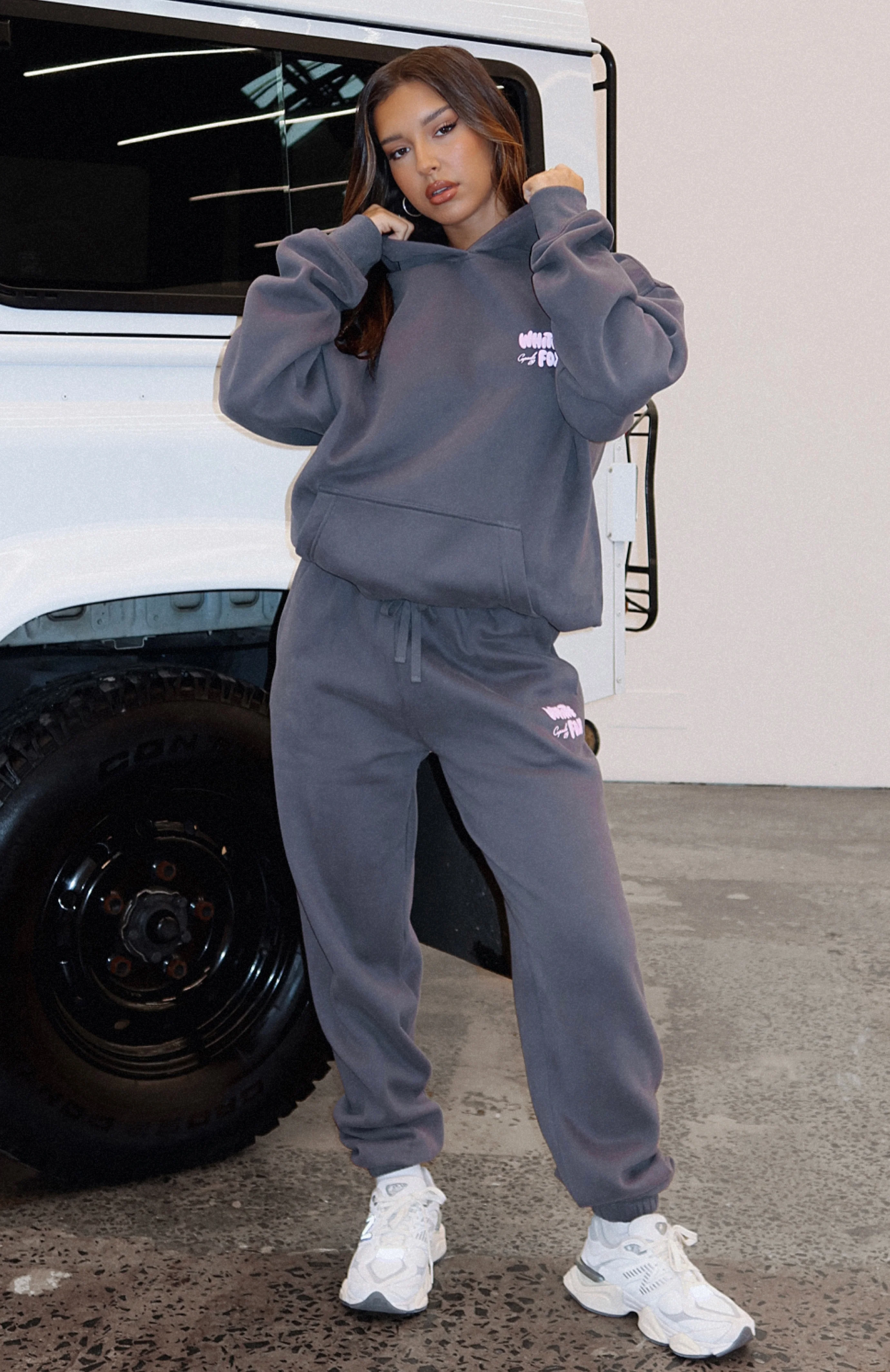 Capsule 9 Star Of The Moment Sweatpants Volcanic - WHITE FOX