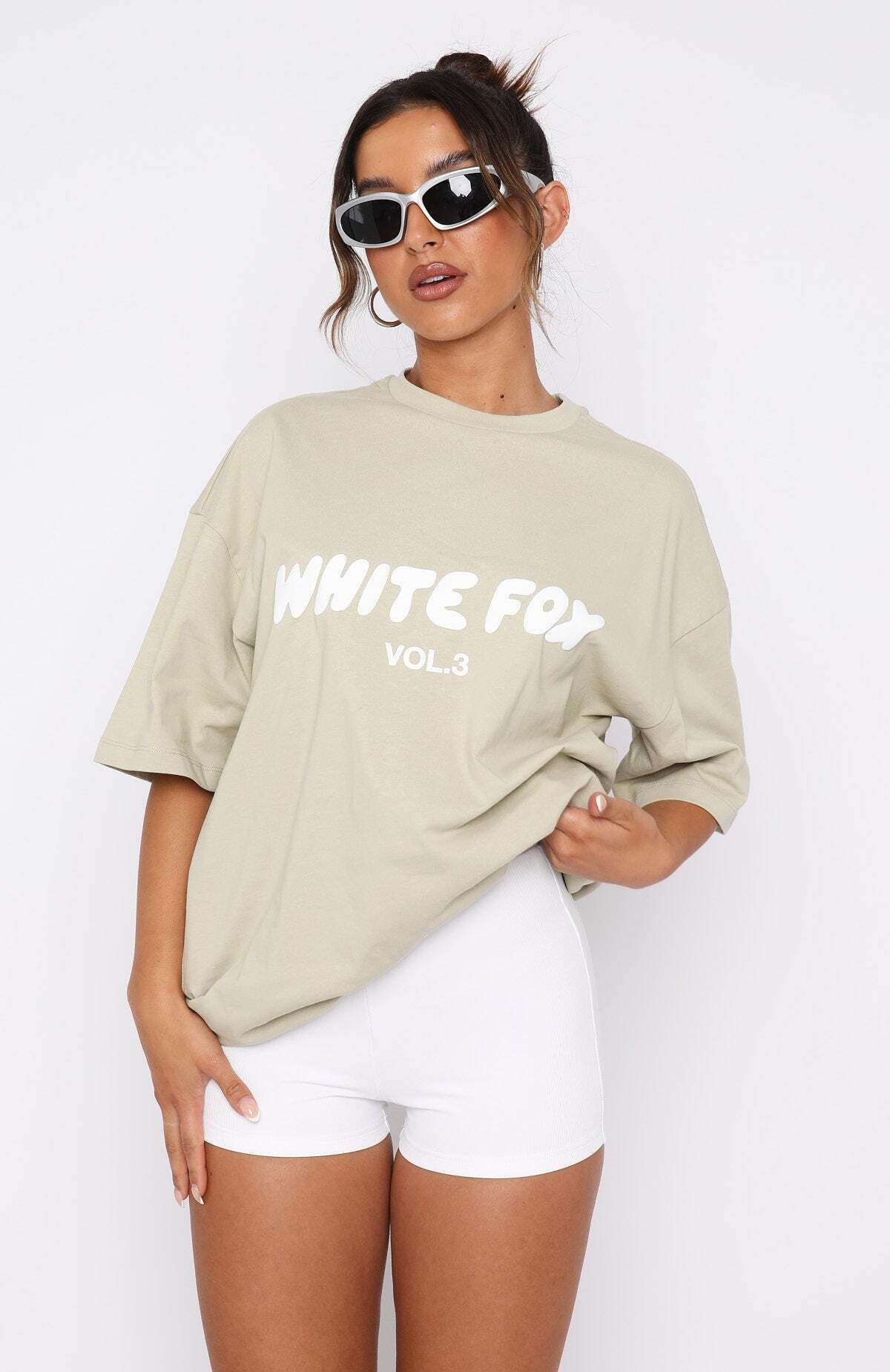 Offstage Oversized Tee Moss - WHITE FOX