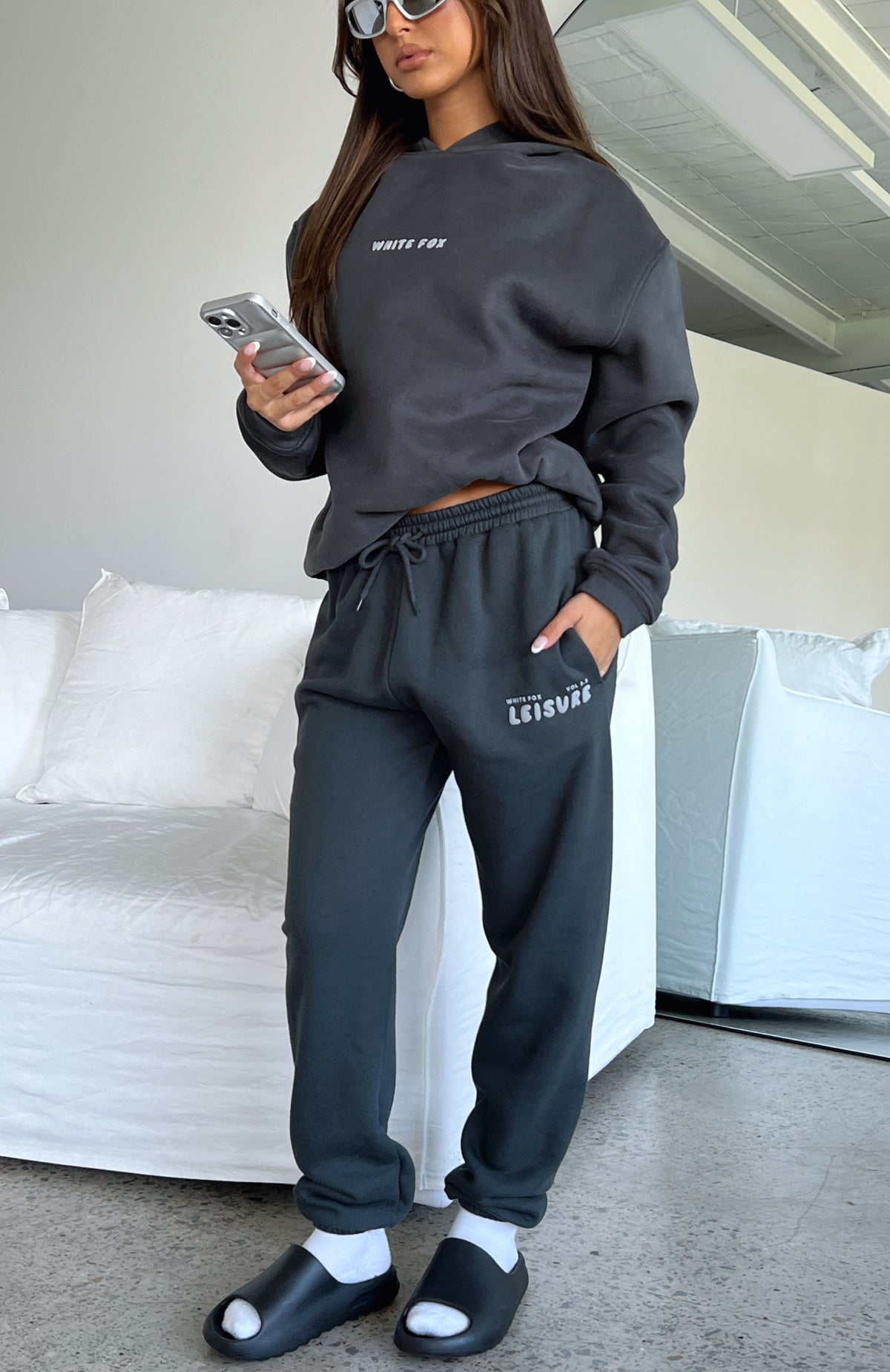 Leisure Series Sweatpants Shadow - WHITE FOX