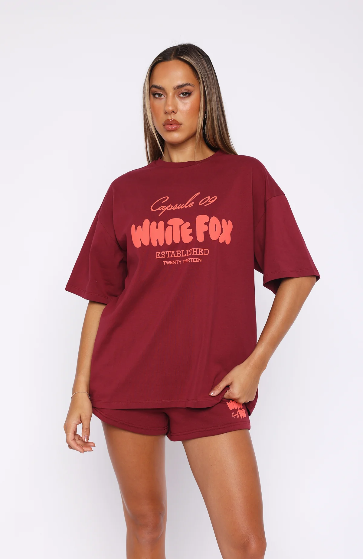 Capsule 9 Star Of The Moment Oversized Tee Burgundy - WHITE FOX