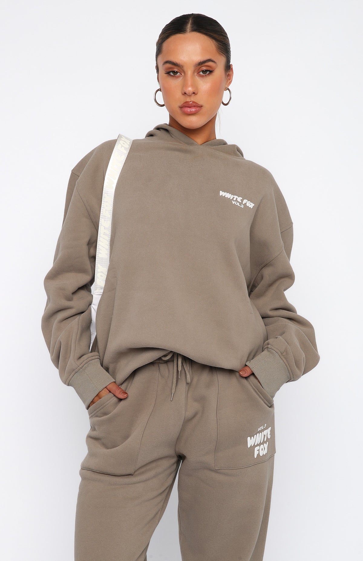 Offstage Hoodie Fawn - WHITE FOX